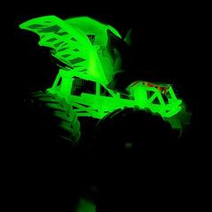 Hot Wheels Glow in The Dark 1:64 Scale Battitude Monster Truck for Ages 3+