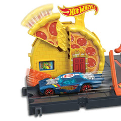 Hot Wheels City Track Set with 1 Toy Car, Pizza-Themed Playset with Car-Activated Features