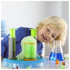 Learning Resources Beaker Creatures Liquid Reactor Super Lab