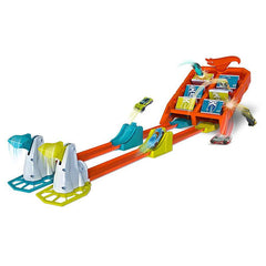 Hot Wheels Crash and Score Flipout