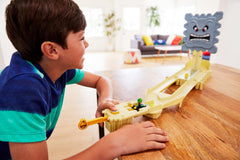 Hot Wheels Mario Kart Thwomp Ruins Track Set