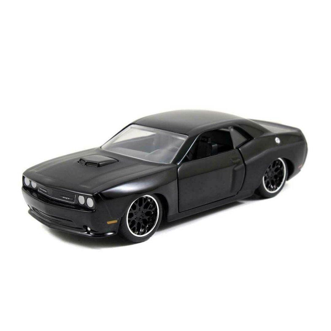 Jada Fast & Furious Dom's Dodge chanlleger SRT8 Diecast Model Car 1/32 Scale