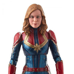 Marvel Captain Marvel 6-inch Legends Captain Marvel in Costume Figure