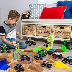 Monster Jam Dirt Arena Playset
