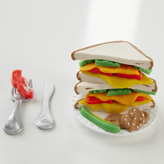 Play-Doh Kitchen Creations Cheesy Sandwich Play Food Set for Kids 3 Years and Up With Play-Doh Elastix Compound and 6 Additional Colors