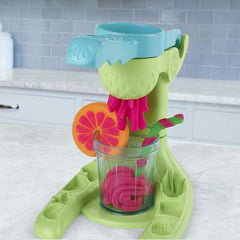 Play-Doh Kitchen Creations Juice Squeezin' Toy Juicer for Kids 3 Years & Up with 4 Non-Toxic Colors