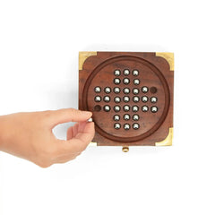 Mittimate Wooden Solitaire (Brain Vita) – Classic Brain Teaser Board Game | Mind-Challenging Solo Play for Kids (6+)