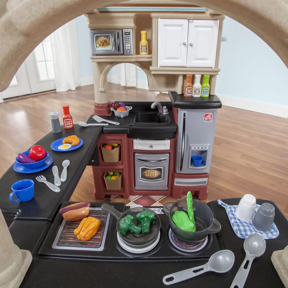 Buy Step2 Grand Walk-In-Kitchen Playset Online at Best Price in India ...