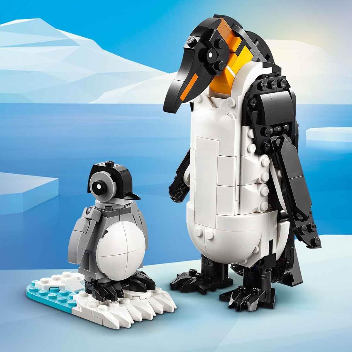 LEGO Creator 3in1 Wild Animals Panda Family Toy Building Kit For Ages 8+