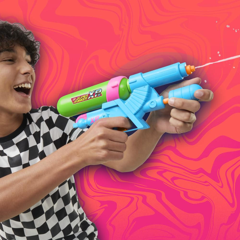 Nerf Super Soaker XP35 Water Blaster, Air Pressurized System, 9 Fluid Ounce Tank, Water Toys - Pichkari for Outdoor Water Games, Branded Toy Pichkari for Holi Festival, Kids 6+