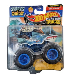 Hot Wheels 1:64 Scale Team Shark Great Bite Monster Trucks 2025 Diecast Truck with Crushable Car for Ages 3+ (JCD73)