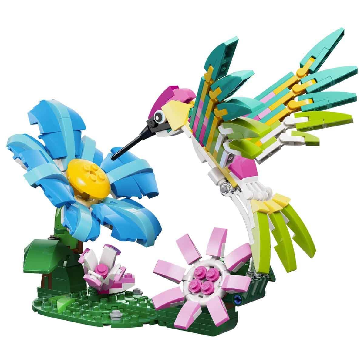 LEGO CREATOR 3IN1 Wild Animals: Colorful Hummingbird - Rebuilds into a Butterfly or Fish Building Kit For Ages 8 Years & Up