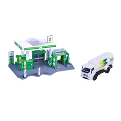 Majorette Petrol Station BP Imaginative Role-Play Set Includes 1 Fuel Tanker, Features Fuel Pump & EV Charger, Car wash and Shop Suitable for 1:64 Scale Vehicles for Kids Ages 5 Years & Up