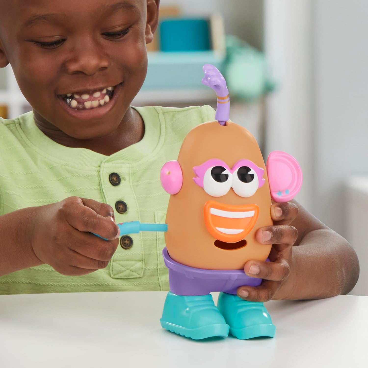 POTATO HEAD Express Yourspud Playset with 1 Potato Body and 32 Accessories, Creative Toddler and Preschool Toys for Kids Ages 2+