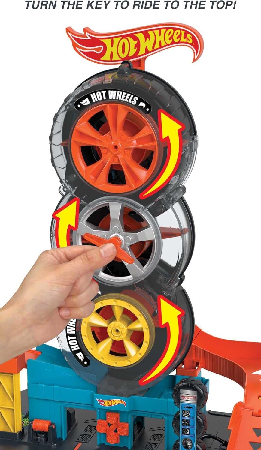 Hot Wheels City Super Twist Tire Shop Playset, Spin The Key to Make Cars Travel Through The Tires, Includes 1 Hot Wheels Car, Gift for Kids 4 to 8 Years Old