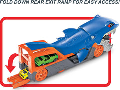 Hot Wheels Shark Chomp Transporter Playset with One 1:64 Scale Car for Kids Ages 4 Years & Up