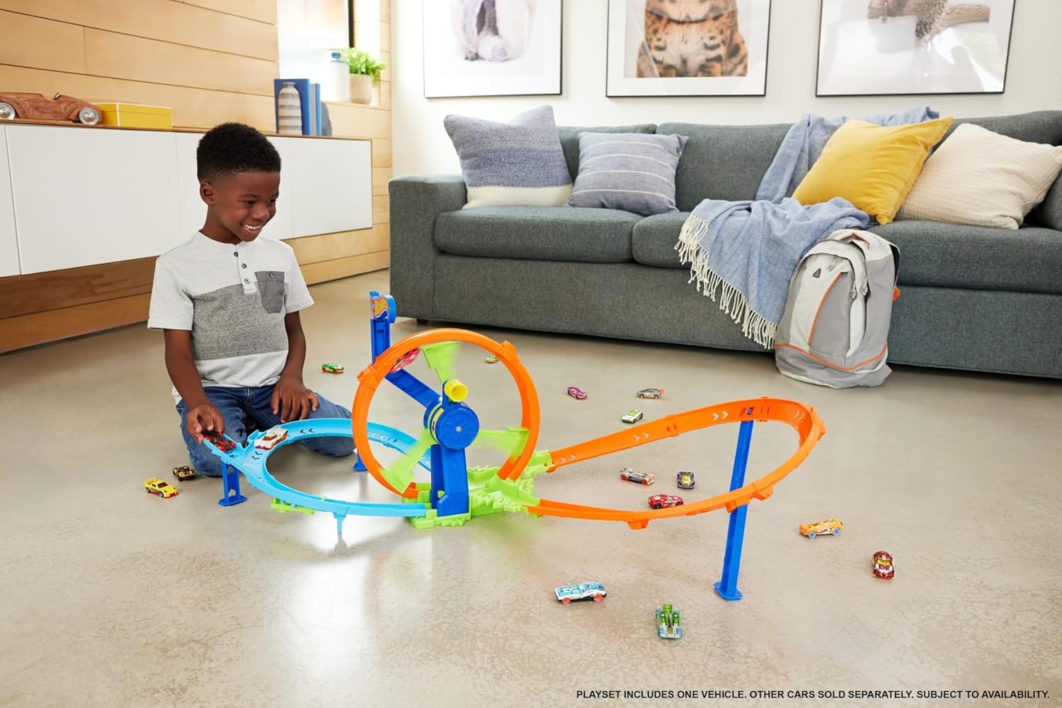 Hot Wheels Rapid Launch & Loop Playset With 1:64 Scale Die-Cast Toy Car, Crash & Track Set for Kids Ages 3 Years & Up