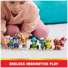 Spin Master Paw Patrol Toy Gift Pack with 10 Collectible Action Figures for Kids Ages 3+