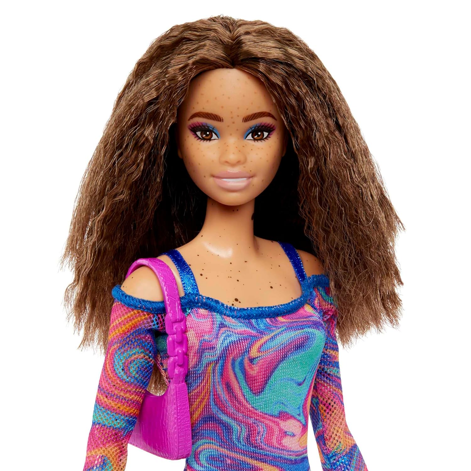 Barbie Fashionistas Doll #206 with Crimped Hair and Freckles, Wearing Rainbow Marble-Print Dress with Green Mules and Purse for Ages 3 Years & Up