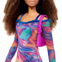 Barbie Fashionistas Doll #206 with Crimped Hair and Freckles, Wearing Rainbow Marble-Print Dress with Green Mules and Purse for Ages 3 Years & Up