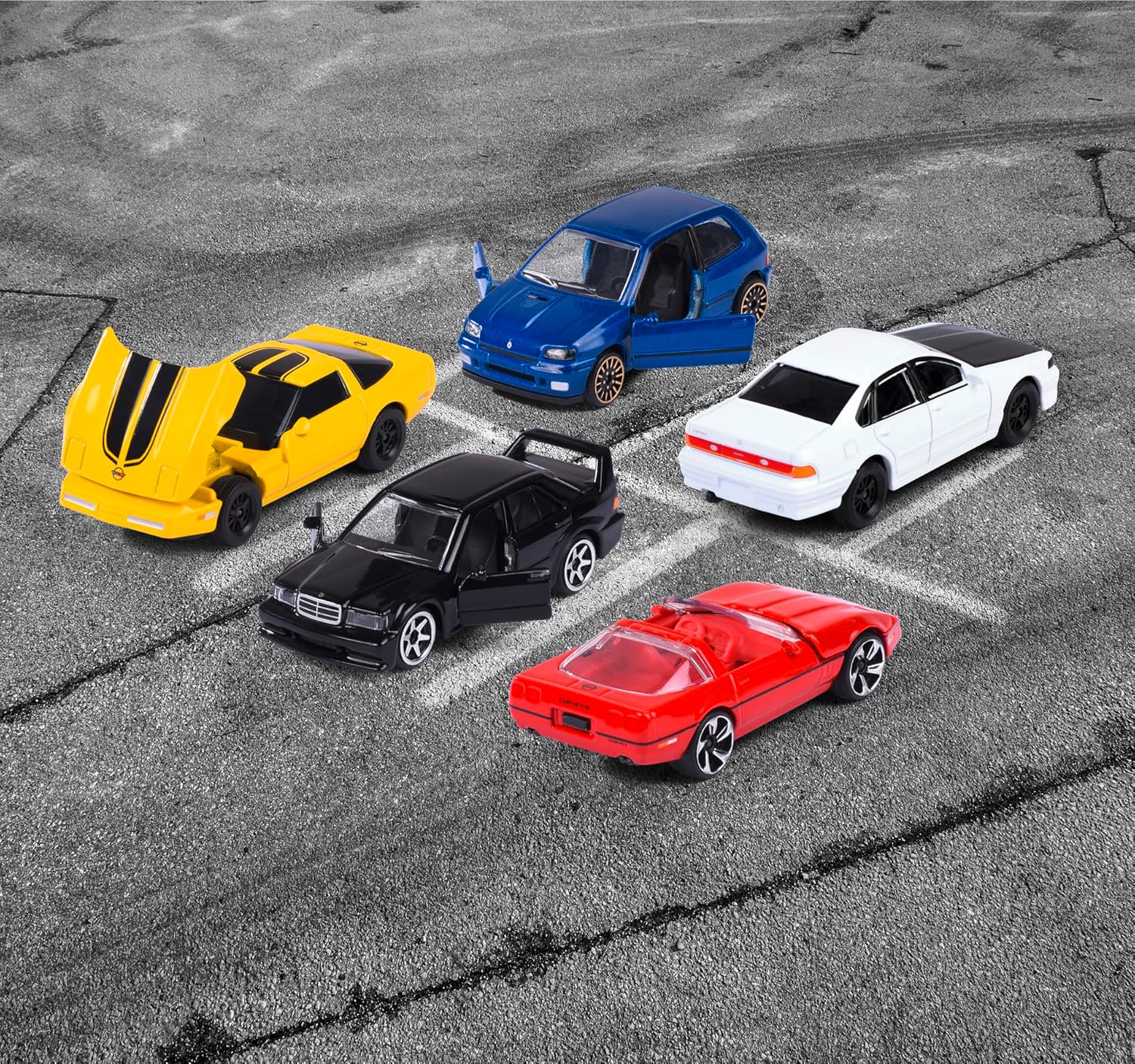 Majorette 90s Youngster 5 Car Giftpack Scale 1:64 Classic Edition For Kids & Collectors Ages 3 and Up
