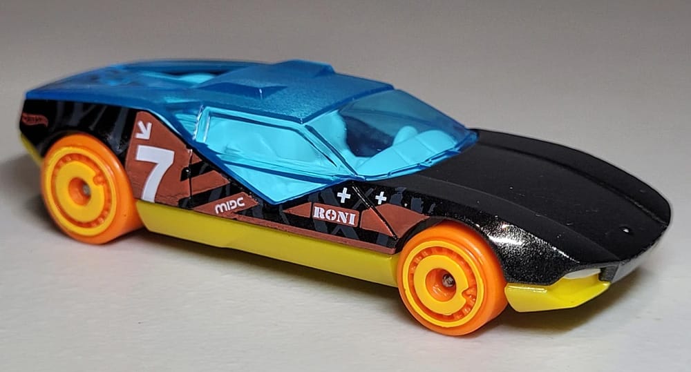 Hot Wheels 5 Car Gift Pack - HW Stunt Track Wave 1 Pack Of 5 For Kids & Collectors