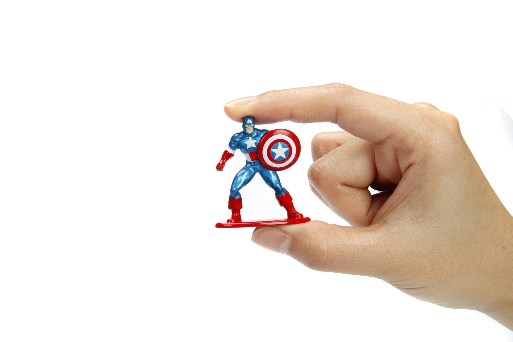 Jada Metals Die Cast Marvel 1.65-inch Nano Figure Captain America