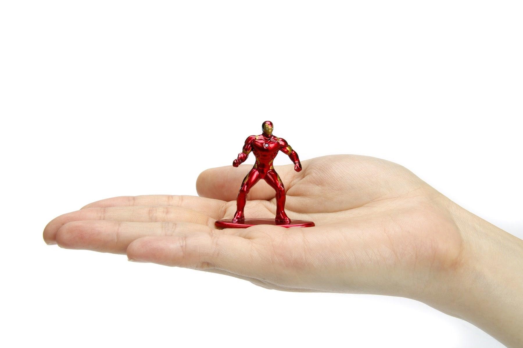 Jada Metals Die Cast Marvel 1.65-inch Nano Figure Iron Man