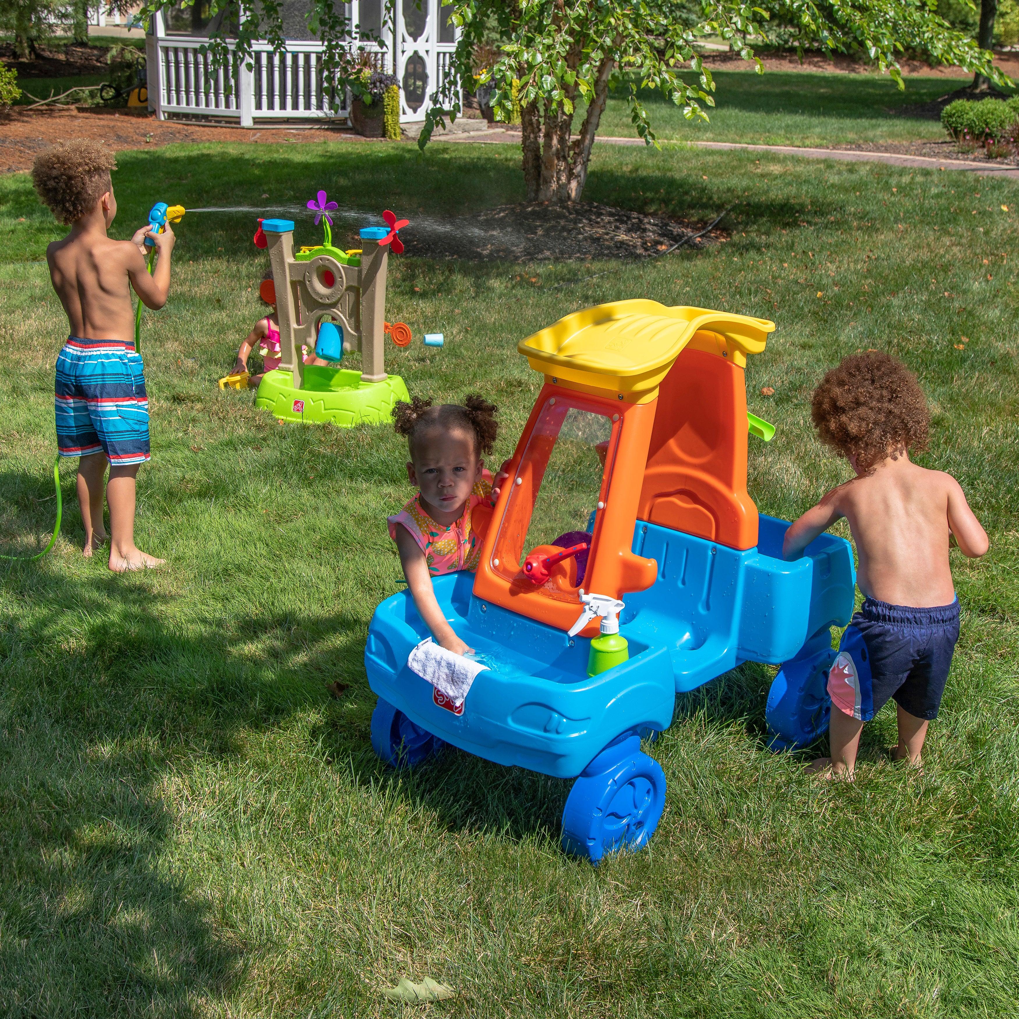Step2 Car Wash Splash Center Kids Outdoor Water Table Toy for Toddlers, Blue/Orange - FunCorp India