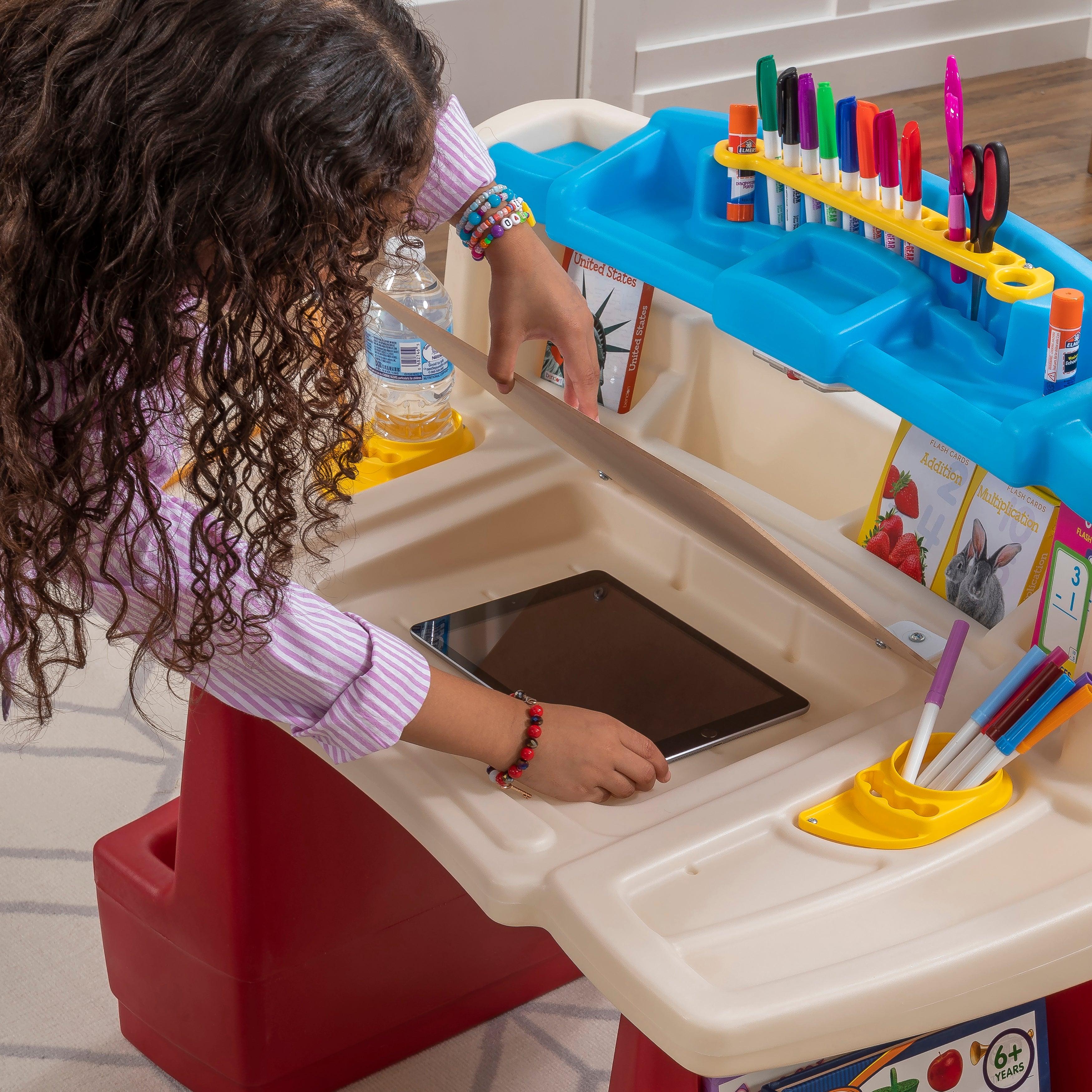 Step2 Deluxe Art Master Desk for Kids Ages 3+ - FunCorp India