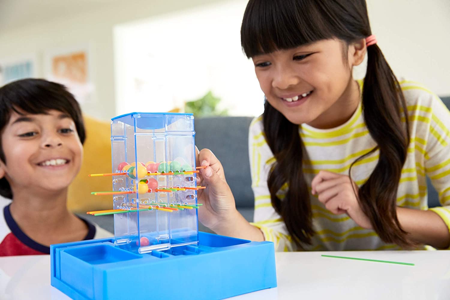 Mattel Games Travel Kerplunk Adventure Board Game for Ages 5+