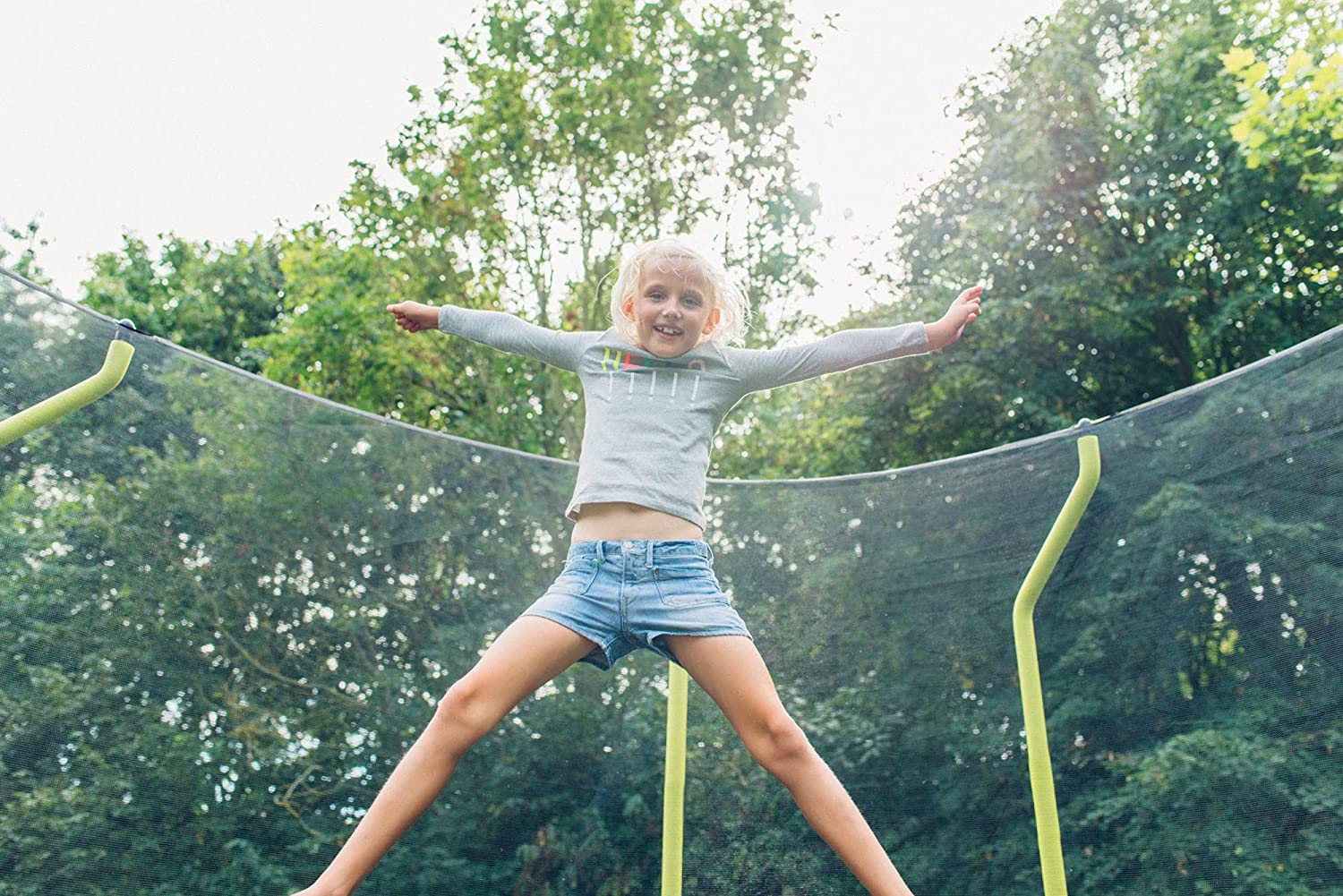 Plum 12ft Junior Trampoline and Enclosure with Safety Net - Indoor & Outdoor Trampoline for Ages 6-16 Years