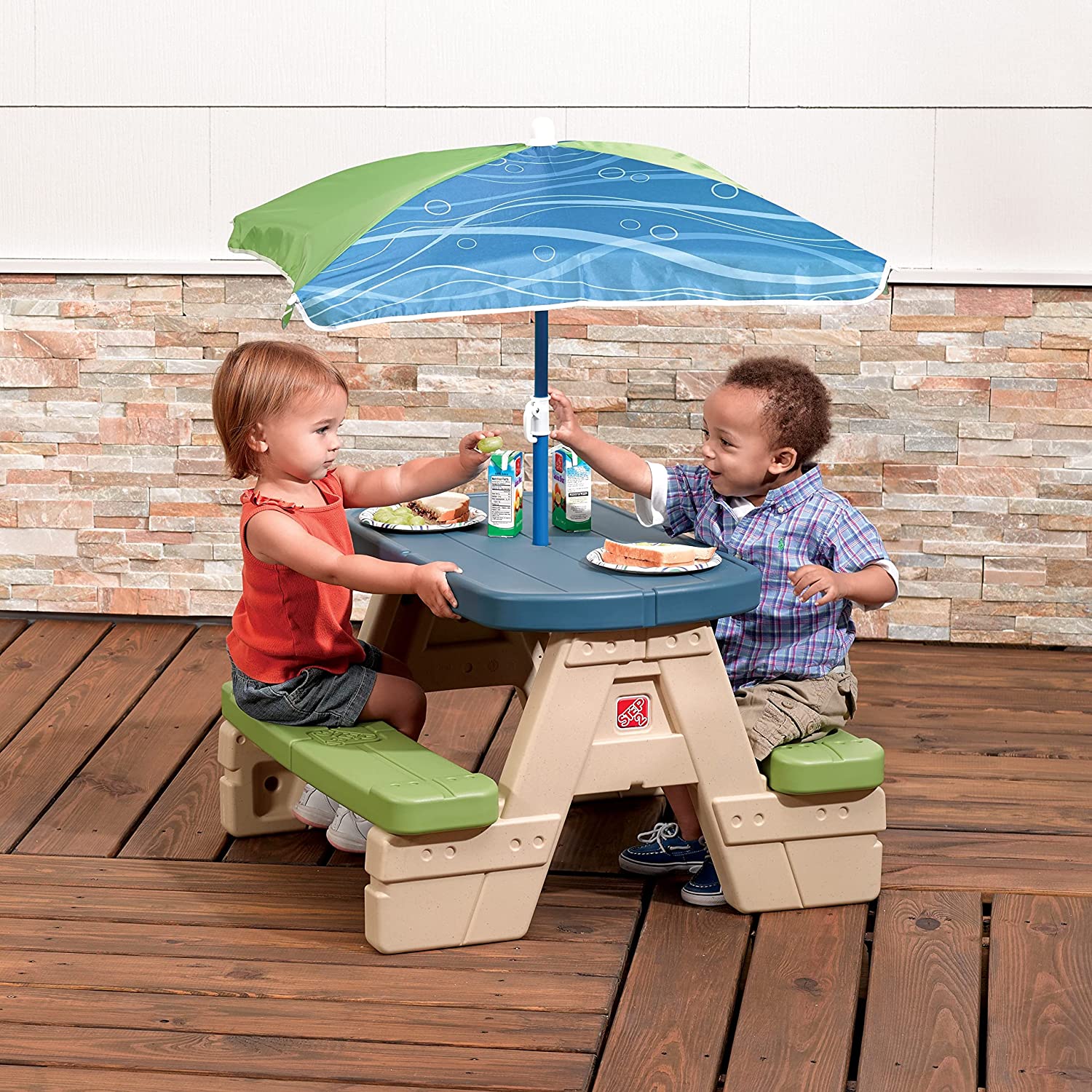 Step2 Sit and Play Picnic Table with Umbrella Outdoor Activity Toy for Kids