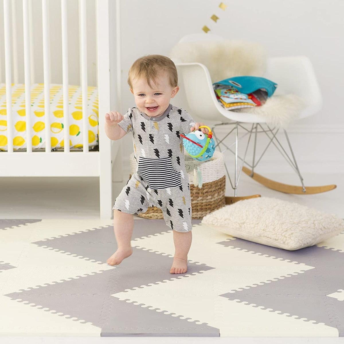 Skip Hop Playspot Geo Playgym & Mats Grey-Cream - Playmats For Ages 0-2 Years