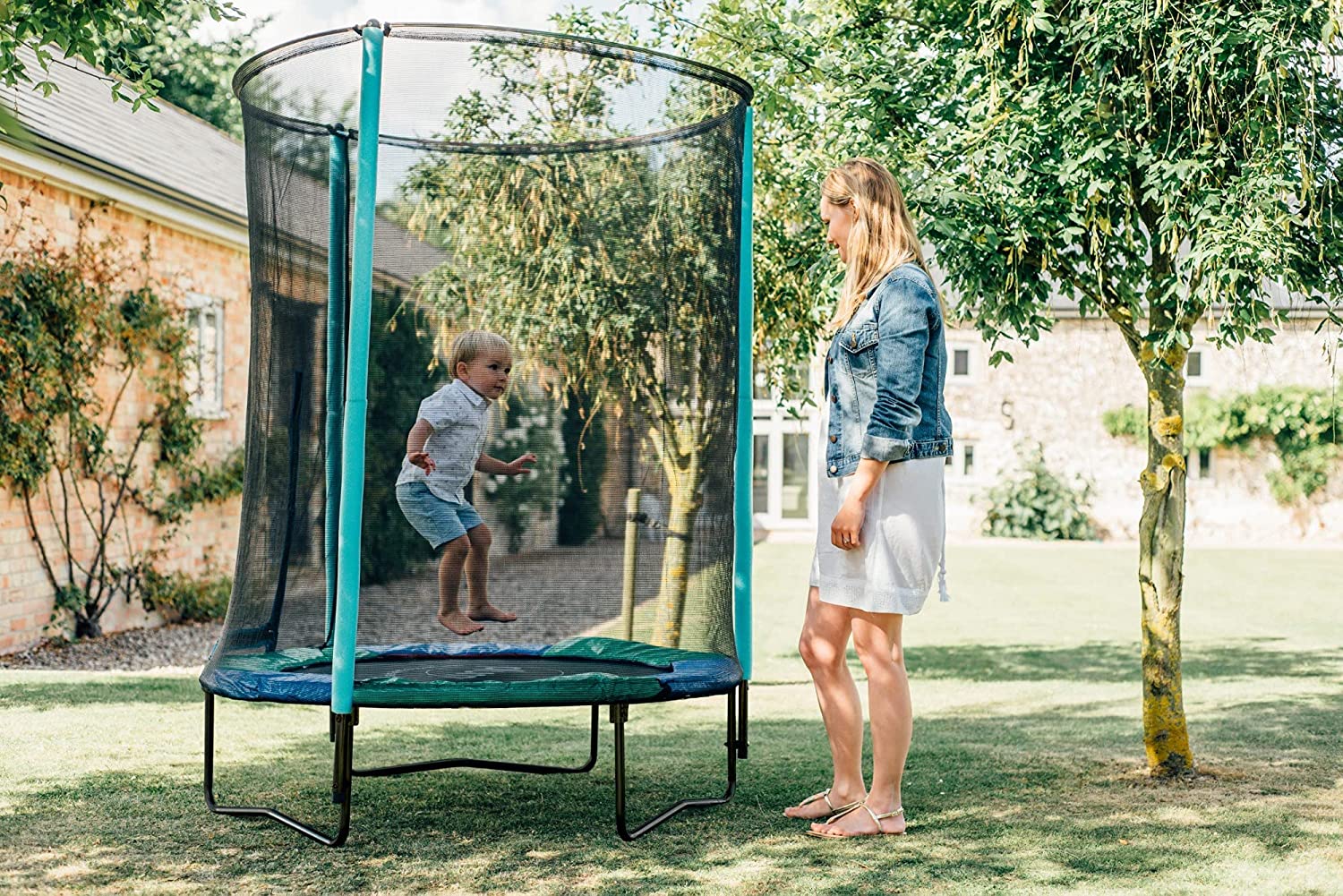 Plum 4.5ft Junior Trampoline and Enclosure with Safety Net - Indoor & Outdoor Trampoline for Ages 3-6 Years