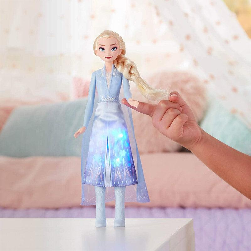 Disney Frozen Elsa Magical Swirling Adventure Fashion Doll That Lights Up, Inspired by Disney's Frozen 2 Movie - Toy for Kids 3 Years Old and Up