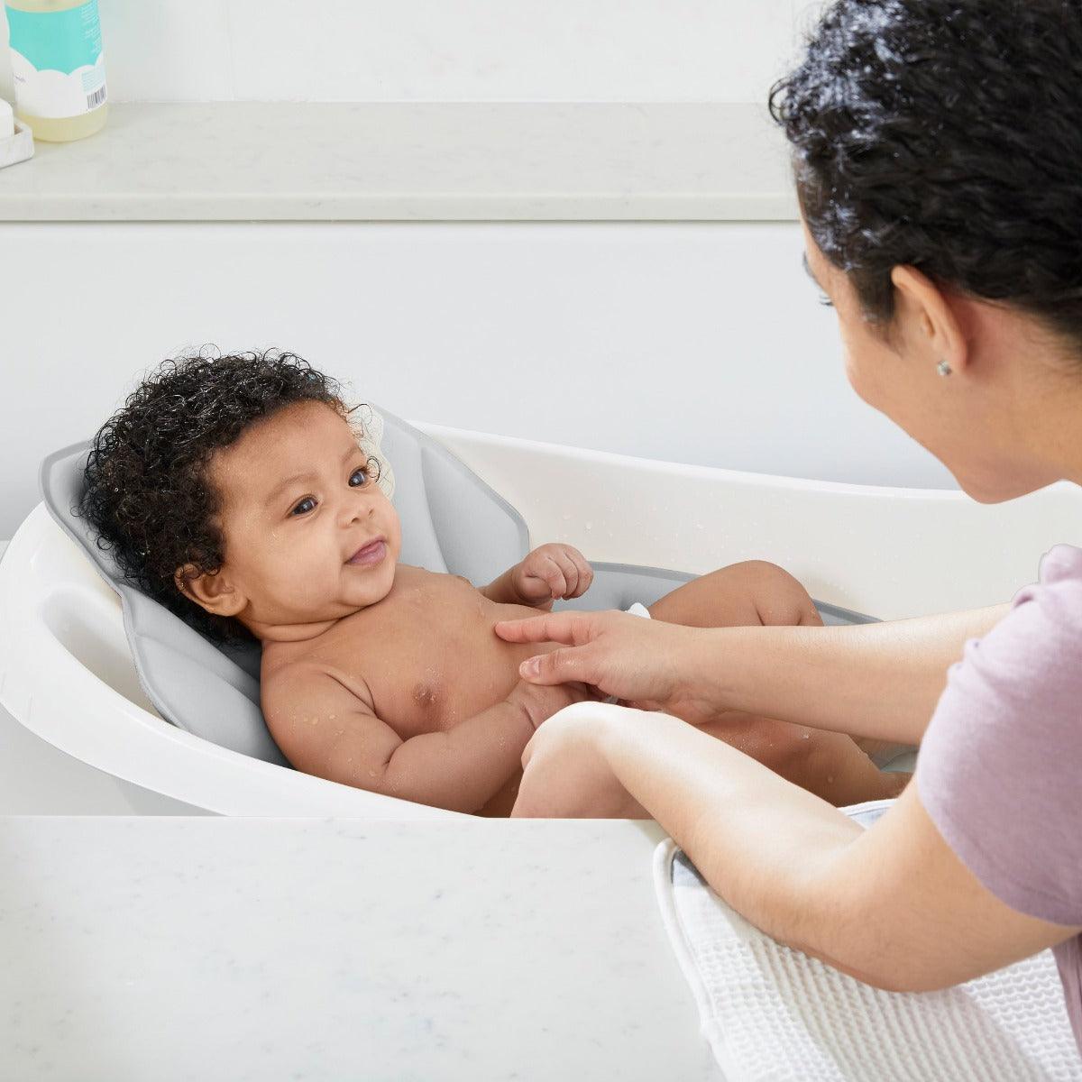 Summer Infant Deluxe Bath Cushion White - Bath Accessory For Ages 0-6 Months