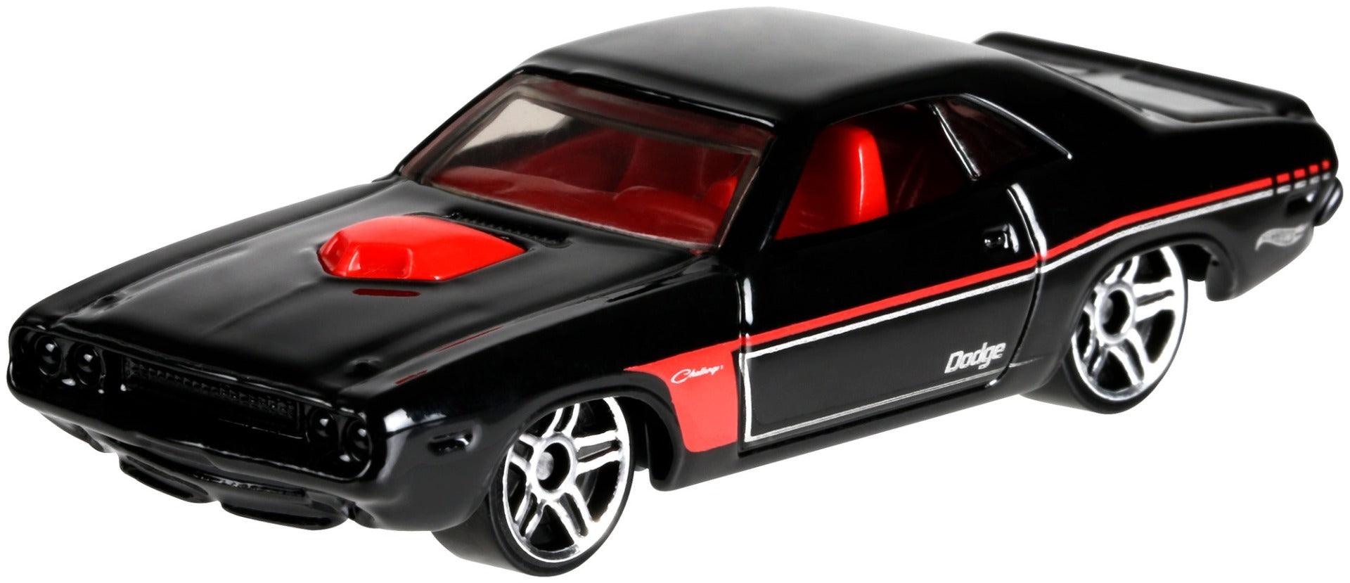 Hot Wheels '70 Dodge Hemi Challenger Vehicle