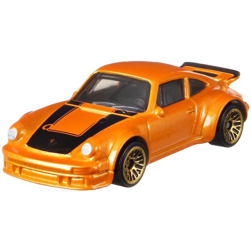 Hot Wheels Classic Car Collection Cars ¬¨‚Ä†Porsche 934 Turbo RSR Vehicle¬¨‚Ä†