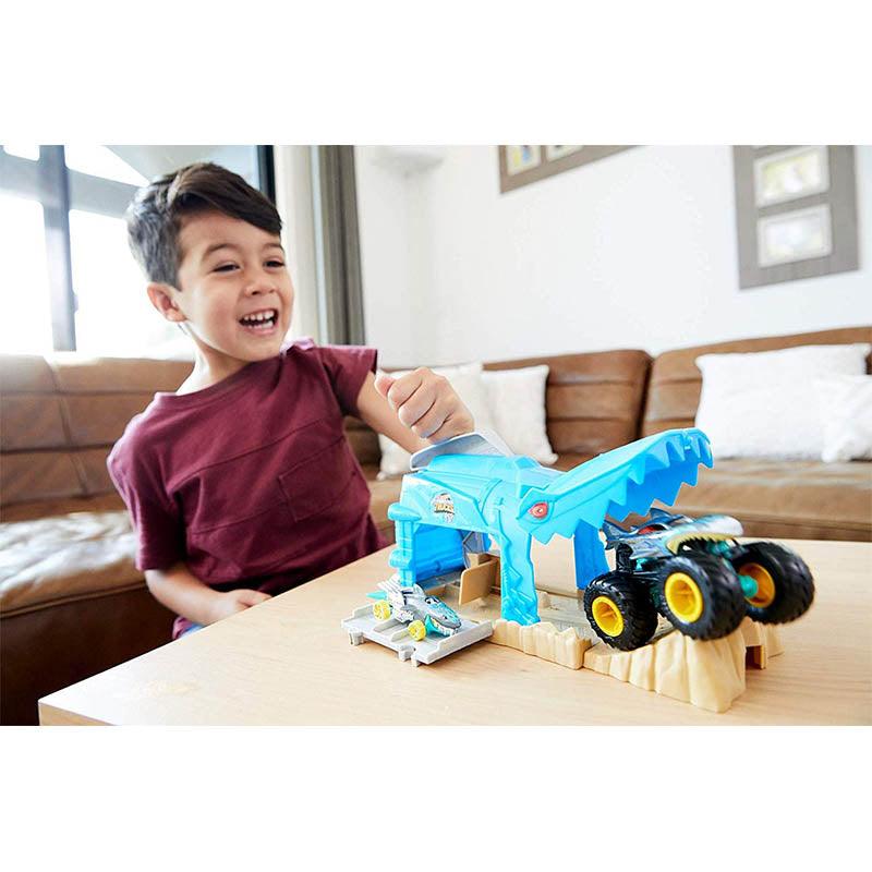 Hot Wheels Monster Trucks Shark Launcher Playset