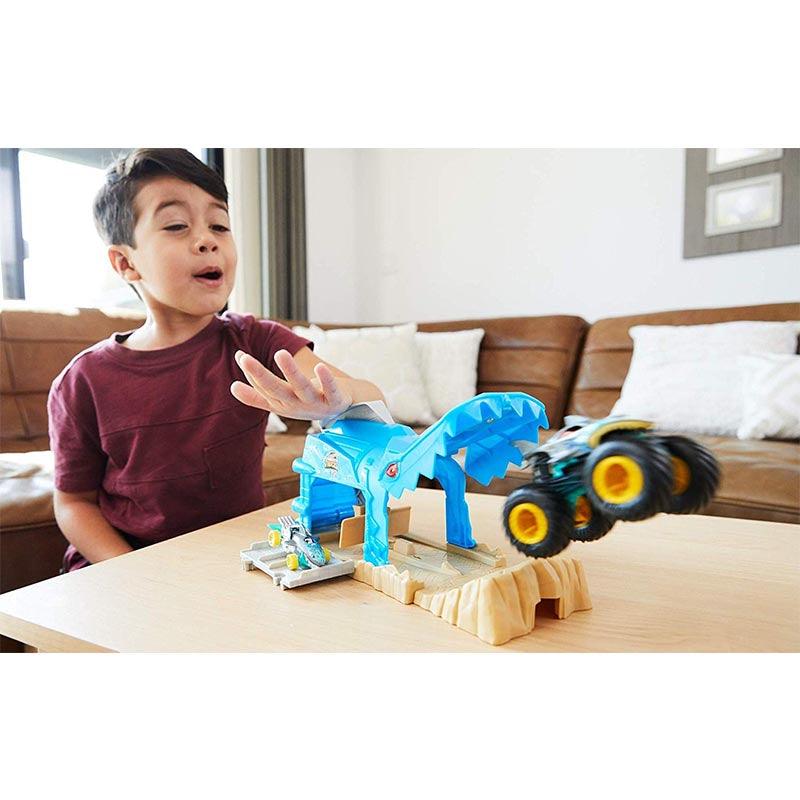 Hot Wheels Monster Trucks Shark Launcher Playset