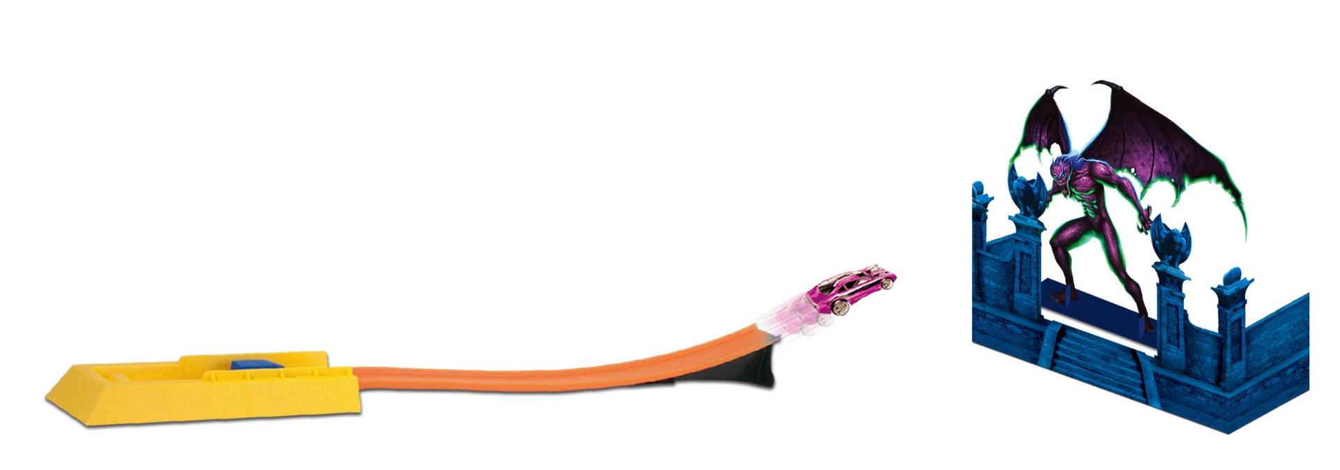 Hot Wheels Space Bat Rampage Trackset includes 1 Die-Cast Car