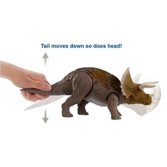 Jurassic World Sound Strike Medium Tech Triceratops