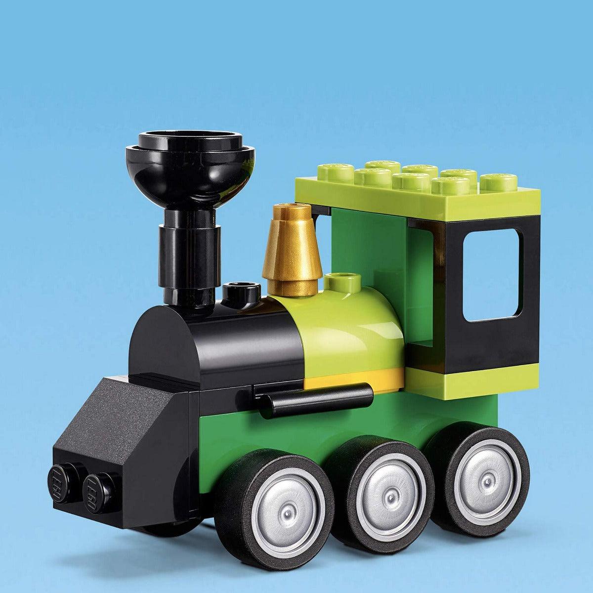 LEGO Classic Bricks and Ideas