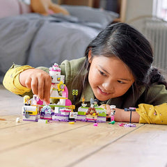 LEGO Friends Baking Competition