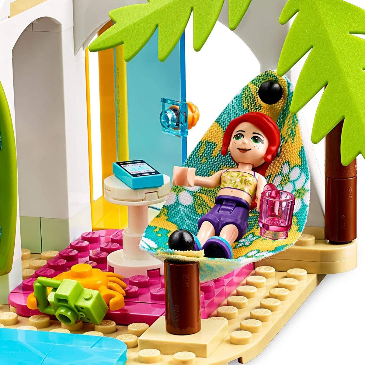 Lego stephanie's beach clearance house