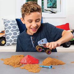 Monster Jam Zombie Monster Dirt Starter Set