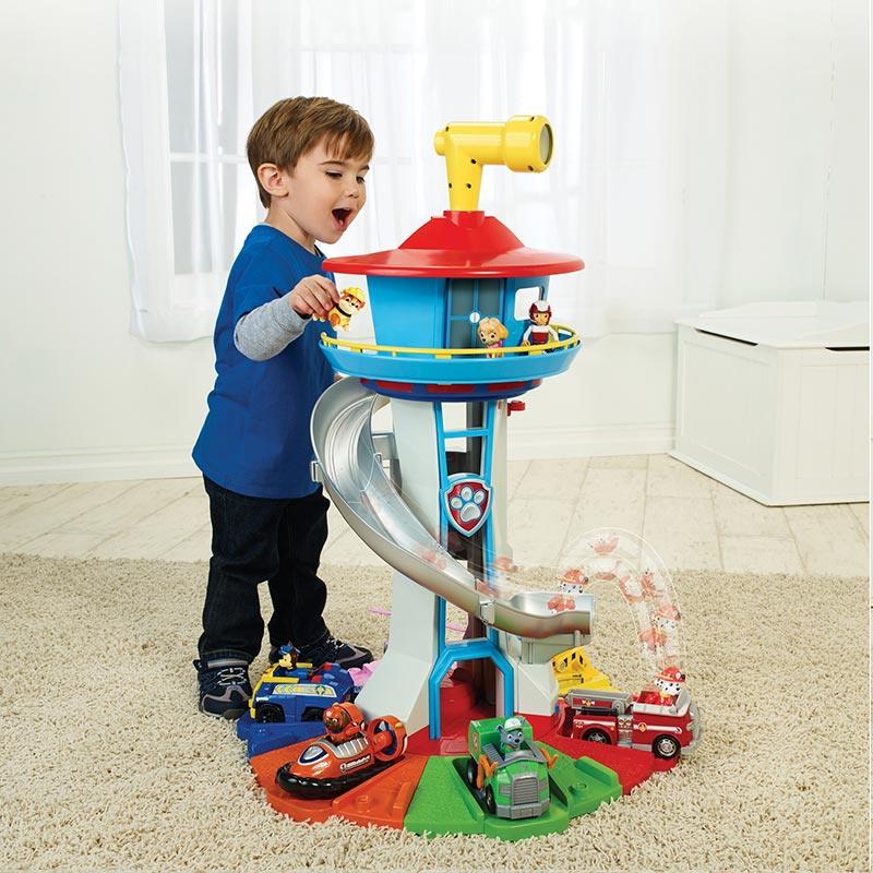 Paw Patrol My Size Lookout Tower with Exclusive Vehicle, Rotating Periscope & Lights & Sounds