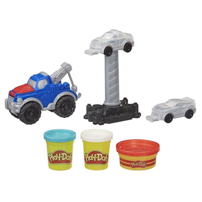 Play-Doh Wheels Tow Truck Toy for Kids 3 Years and Up with 3 Non-Toxic Play-Doh Colors