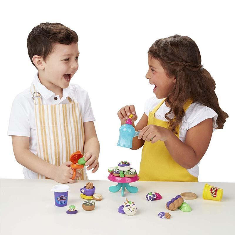 Play-Doh Kitchen Creations Delightful Donuts Play Food Set with 4 Non-Toxic Colors